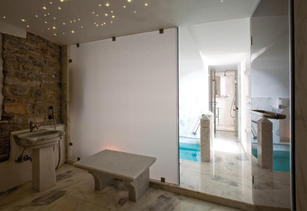 Hotel Ploes Ermupoli Zewnętrze zdjęcie