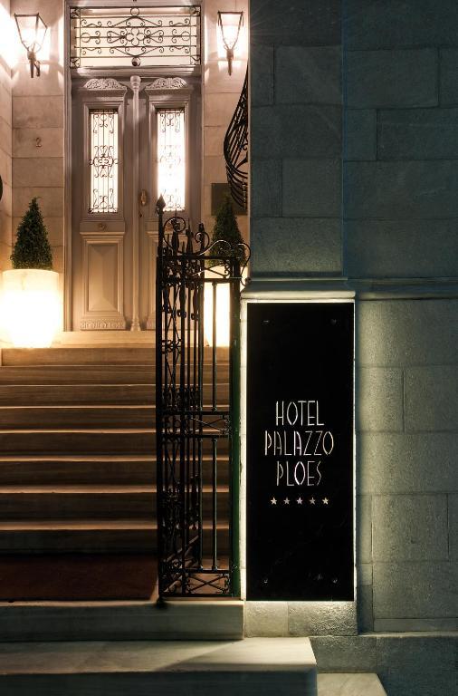 Hotel Ploes Ermupoli Zewnętrze zdjęcie